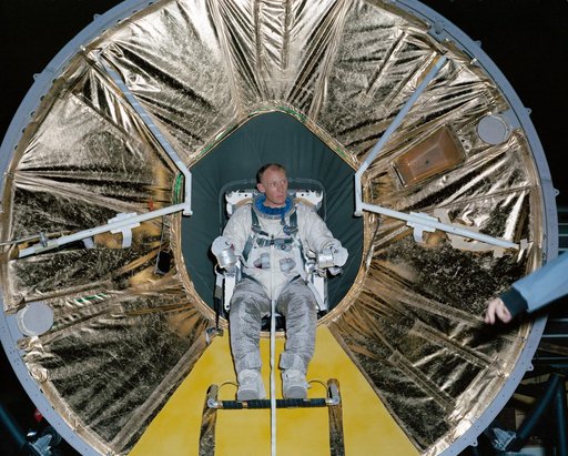 ADAPTER SECTION - TRAINING - ASTRONAUT ALDRIN - MSC