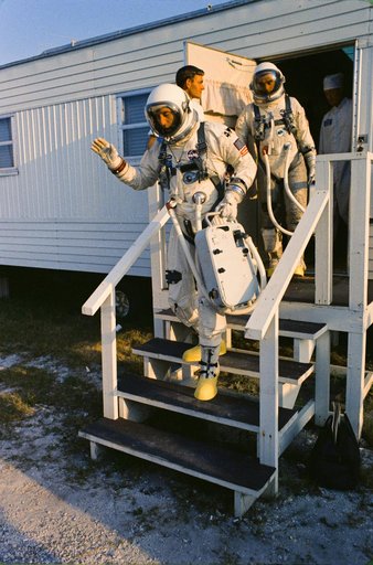 GEMINI-TITAN (GT)-9 TEST - ASTRONAUT EDWARD A. CERNAN - PRELAUNCH - CAPE