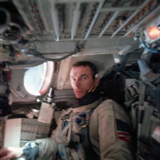 GEMINI-TITAN (GT)-9A - EARTH SKY - ONBOARD