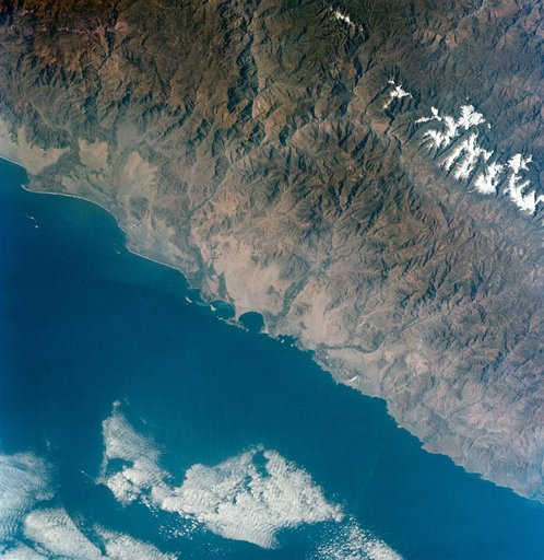 GT-9A - EARTH SKY - CENTRAL COASTAL AREA OF PERU