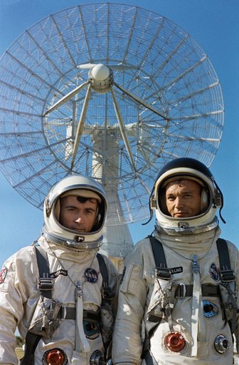 GT-10 (CREW PORTRAIT)-  ASTRONAUT JOHN W. YOUNG - PORTRAIT