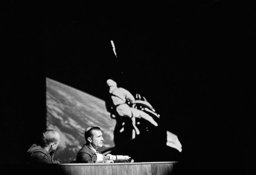 PRESS CONFERENCE - GEMINI-11- ASTRONAUTS - MSC