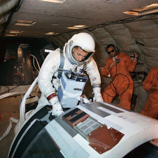 GEMINI-TITAN (GT)-11 - EXTRA-VEHICULAR ACTIVITY (EVA) - ASTRONAUT WILLIAM A. ANDERS - TRAINING - PATRICK AFB (PAFB), FL