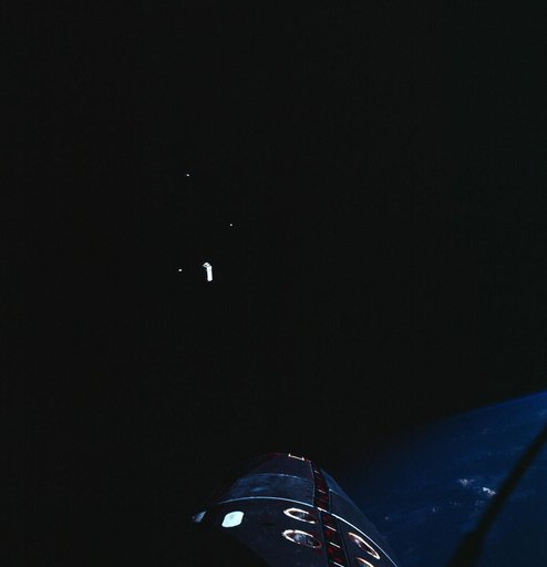 Gemini 12 equipment jettison during rendezvous mission in space