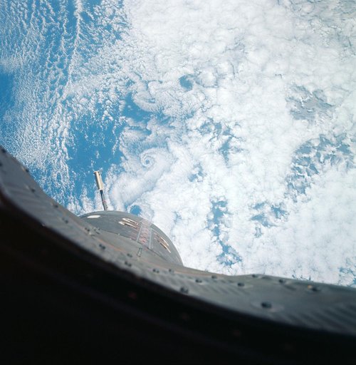 GEMINI-TITAN (GT)-12 - EARTH SKY -  GUADALUPE ISLAND - OUTER SPACE