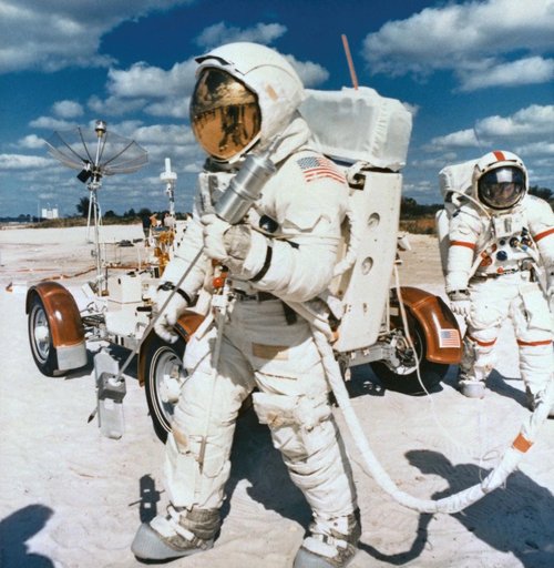 CREW TRAINING - APOLLO XVI