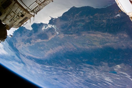 Earth Observation taken by STS-79 crew