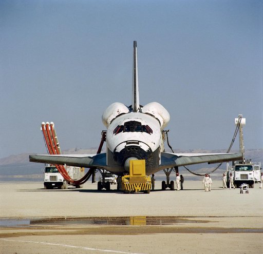 POST-LANDING - STS-1 - EDWARDS AFB (EAFB), CA