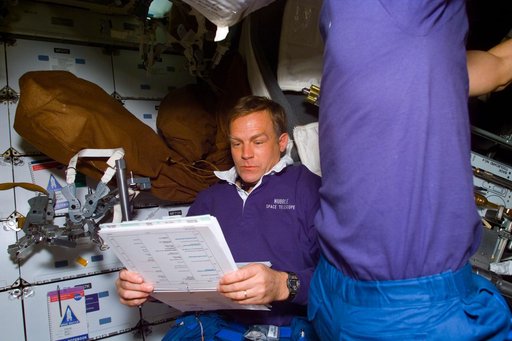 EVA tool preparation for upcoming Hubble Space Telescope servicing spacewalks