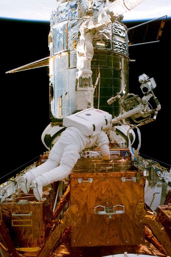 EVA 1 activity on Flight Day 4 to service the Hubble Space Telescope