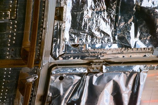 HST,survey of the MLI patches installation