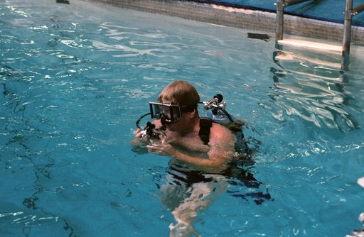 Preparations for Underwater EVA training for the STS 41-G crew