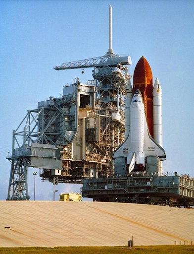 STS-26 Discovery, Orbiter Vehicle (OV) 103, at KSC LC pad 39B
