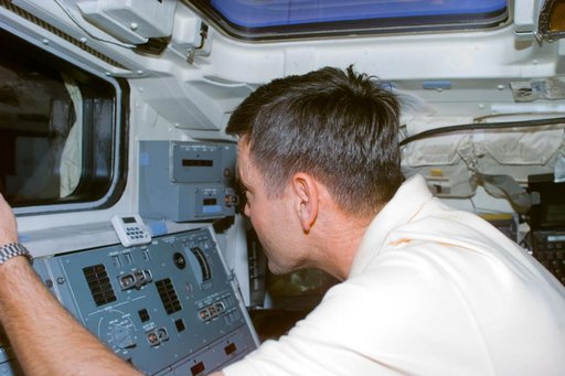 Cabana at RMS controls during EVA 3