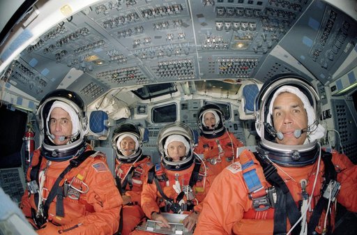 STS-33 crewmembers during training exercise in JSC Mockup and Integration Lab