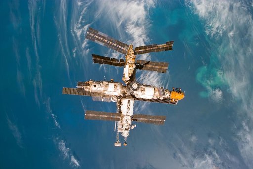 DTO 1118 - Survey of the Mir Space Station