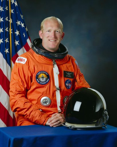 Official portrait of Charles D. "Sam" Gemar, a United States Army Captain,