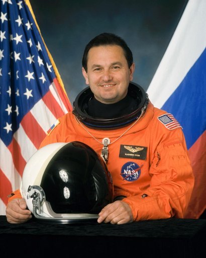Official portrait of Cosmonaut Vladimir Titov