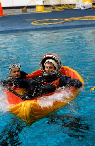 Astronaut Jay Buckey participates in emergency bailout training in the WETF