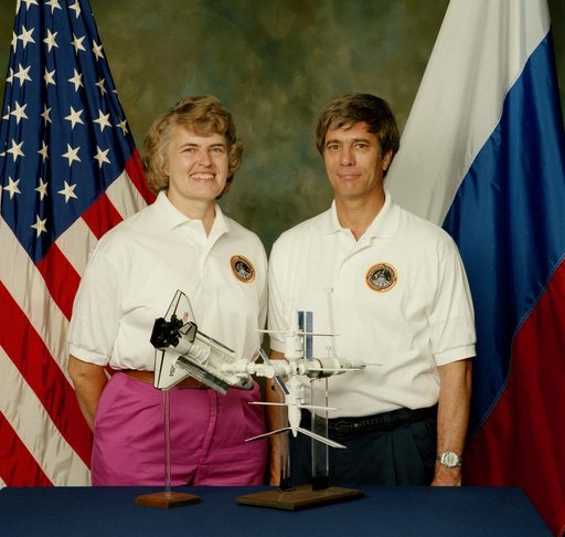 Mir 21 crew portraits