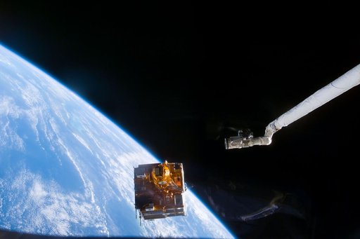 Various views of the SPARTAN 201-5 deployment