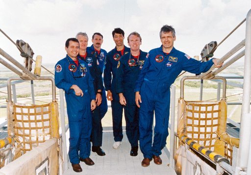 STS-77 crew at KSC for TCDT