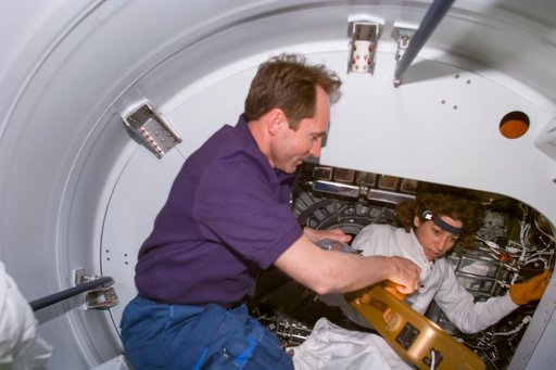 Ellen Ochoa  and Valeri Tokarev prepare for Node 1/Unity ingress