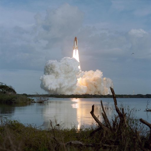 STS-54 Endeavour, OV-105, rises above Florida landscape during KSC liftoff
