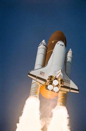 STS-54 Endeavour, OV-105, soars into the morning sky after KSC liftoff