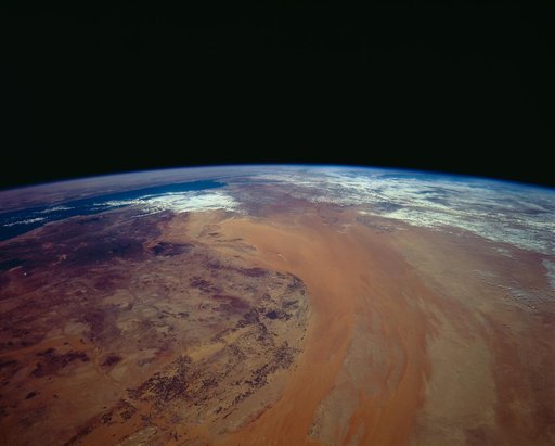 Northern Saudi Arabia as seen from STS-62