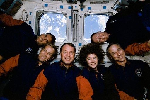 STS-64 inflight crew portrait
