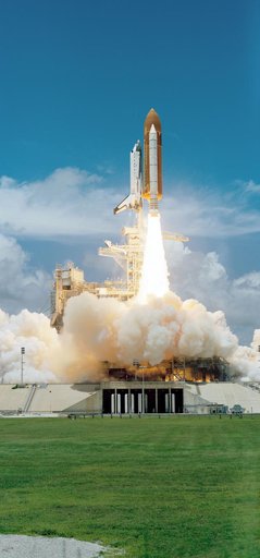 STS-65 Columbia, OV-102, lifts off from KSC Launch Complex (LC) Pad 39A