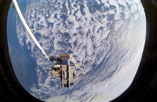 CRISTA-SPAS payload in the payload bay of STS-66 shuttle Atlantis