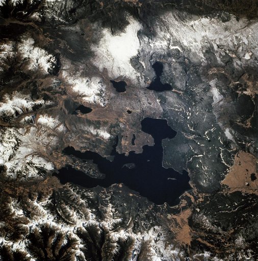 Yellowstone Lake/National Park