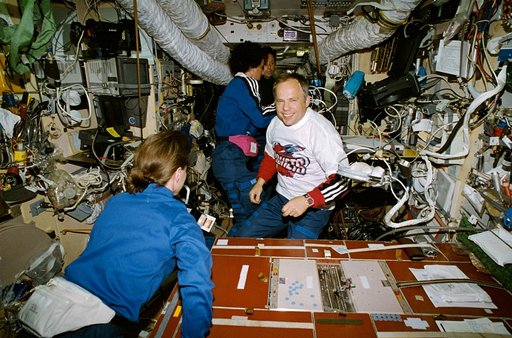 Astronauts and cosmonauts in Mir core module