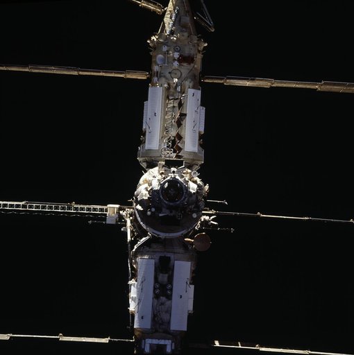 Kvant-2,Kristall and Spektr modules on Mir Space Station