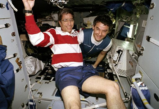 STS-79 and Mir 22 crew activities in the Priroda module