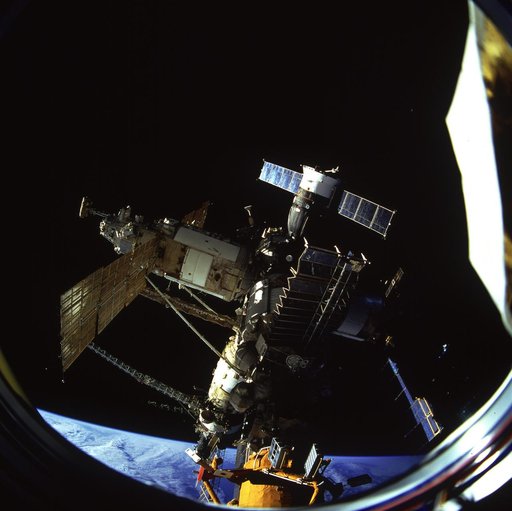 Mir complex docked to shuttle Atlantis