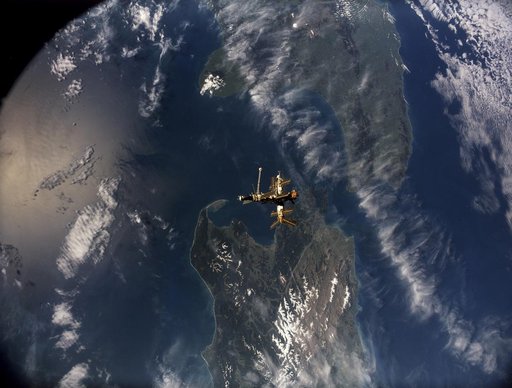 Full Mir over New Zealand