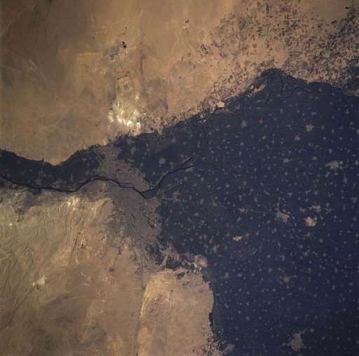 Earth observations taken during STS-81 mission