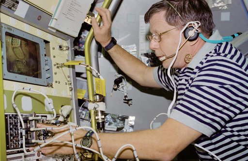 MGBX - PS Crouch with experiment module