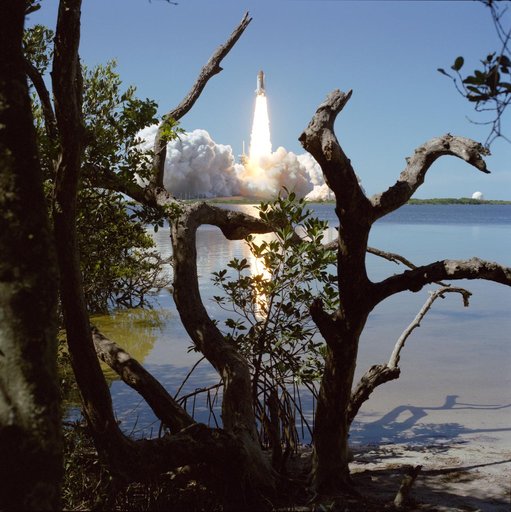 STS-83 launch view.
