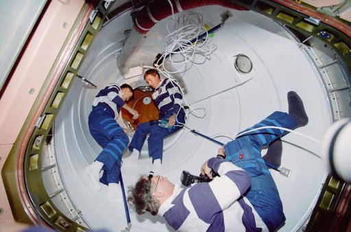 View of the STS-88 crew in the Node 1/Unity module