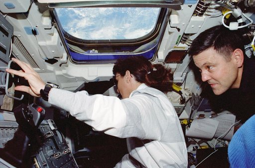 Currie and Cabana on the flight deck during Node 1 grapple