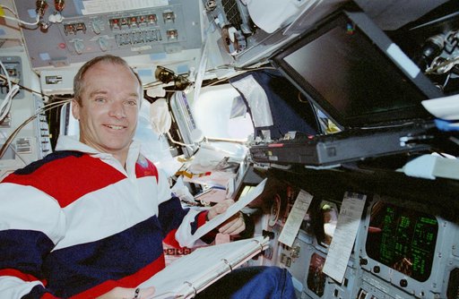 Crewmember activity in flight deck during rendezvous operations
