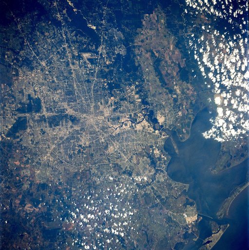 Earth observations taken from orbiter Discovery during STS-91 mission
