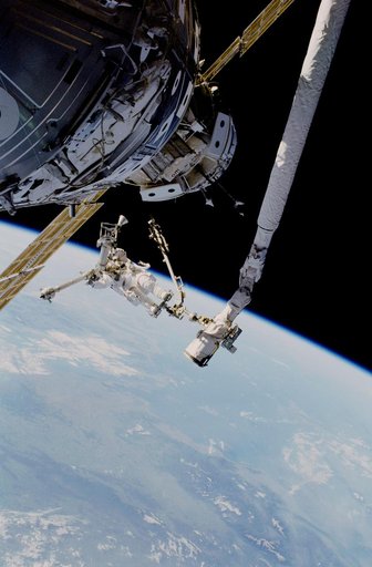 STS-96 EVA view of Tamara Jernigan