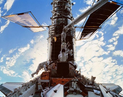 2nd EVA - MS Foale and Nicollier during FGS changeout