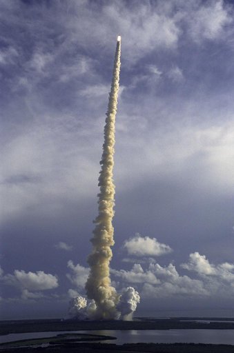 sts106-s-005