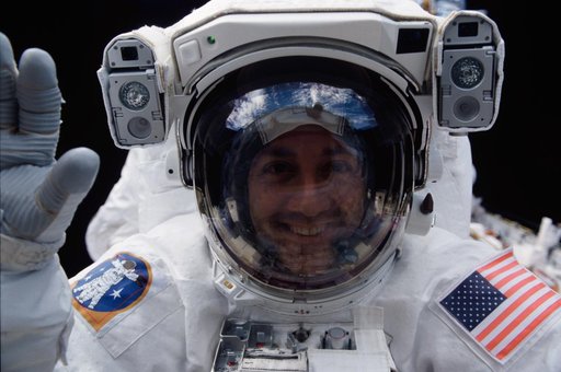 EVA 2 - MS Massimino at aft flight deck window